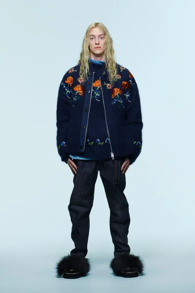 Look 32